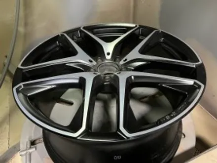 벤츠 gle53amg 21인치 블랙 반무광 휠도색