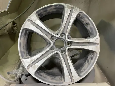 [벤츠 e300 휠 복원 및 휠 도색 전문 업체 휠스미스] 벤츠 e300 다이아몬드 컷팅 휠 복원 작업 후기 / 남양주, 구리, 의정부, 서울 노원