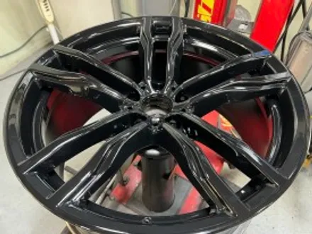bmw x6m 블랙 유광 휠도색 및 휠복원 / BMW / X6 / 남양주, 구리, 의정부, 서울 노원