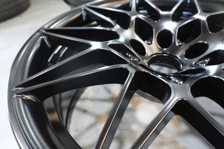 [하남,성남,구리,남양주,의정부 휠 복원 및 휠 도색] bmw m4 블랙 반무광 휠 도색 / 남양주, 구리, 의정부, 서울 노원