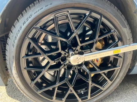 남양주 불암산로 / 블랙반무광 휠복원 및 휠도색 / BMW / m8 컴페티션