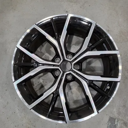 [휠브로 :: BMW 530e] 양산휠복원, 경남휠복원, 부산휠복원, 휠복원,휠수리,휠도색 / 부산 사상, 김해, 창원