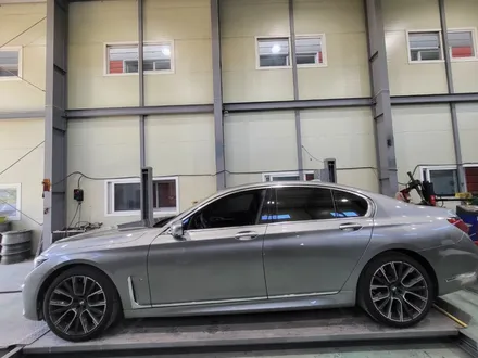 [휠브로 :: BMW 7시리즈] 양산휠복원, 경남휠복원, 부산휠복원, 휠복원,휠수리,휠도색 / 부산 사상, 김해, 창원