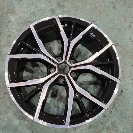 [휠브로 :: BMW 530e] 양산휠복원, 경남휠복원, 부산휠복원, 휠복원,휠수리,휠도색 / 부산 사상, 김해, 창원
