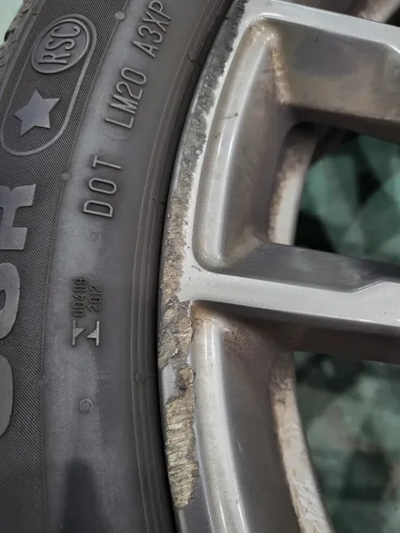 [휠브로 :: BMW 520D] 양산휠복원, 경남휠복원, 부산휠복원, 휠복원,휠수리,휠도색 / 부산 사상, 김해, 창원