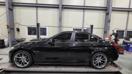 [휠브로 :: BMW M3] 양산휠복원, 경남휠복원, 부산휠복원, 휠복원,휠수리,휠도색 / 부산 사상, 김해, 창원