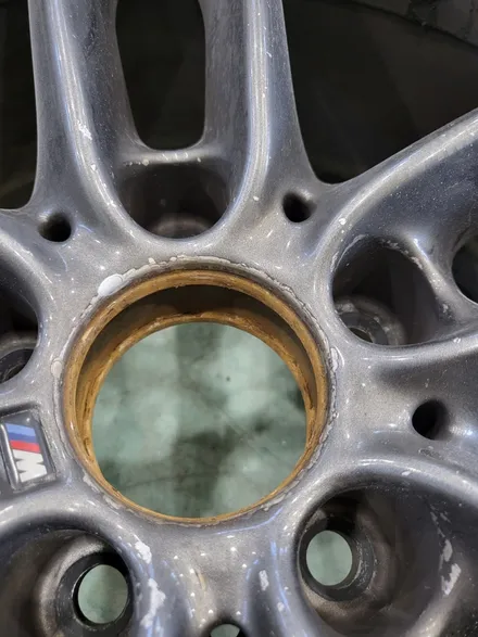 [휠브로 :: BMW 6시리즈] 양산휠복원, 경남휠복원, 부산휠복원, 휠복원,휠수리,휠도색 / 부산 사상, 김해, 창원