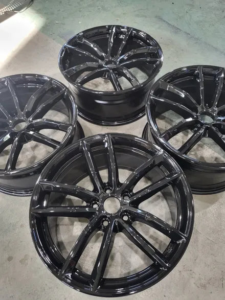 [휠브로 :: BMW 5시리즈] 양산휠복원, 경남휠복원, 부산휠복원, 휠복원,휠수리,휠도색 / 부산 사상, 김해, 창원