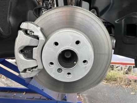 [해운대휠도색][해운대휠수리][해운대휠복원] bmw4 컨버터블 휠도색작업과 캘리퍼도색작업 (패키지할인) / 부산 해운대 송정동