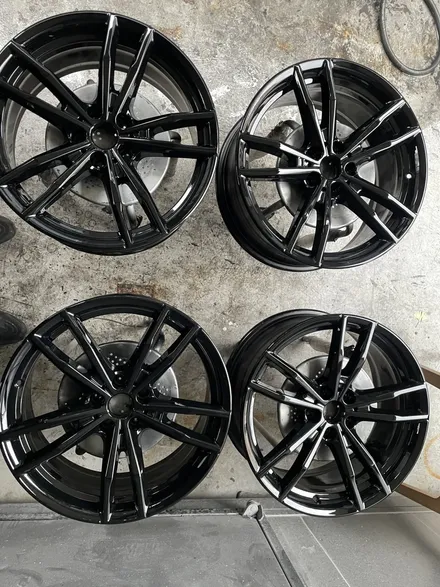 [해운대휠수리][해운대휠도색][해운대휠복원] bmw M3  휠도색작업과 캘리퍼도색작업 (패키지 작업) / 부산 해운대 송정동