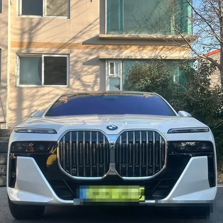 [부산휠복원][부산휠수리][해운대휠도색] BMW i7 모델 다이아몬드컷팅휠 수리작업! / 부산 해운대 송정동
