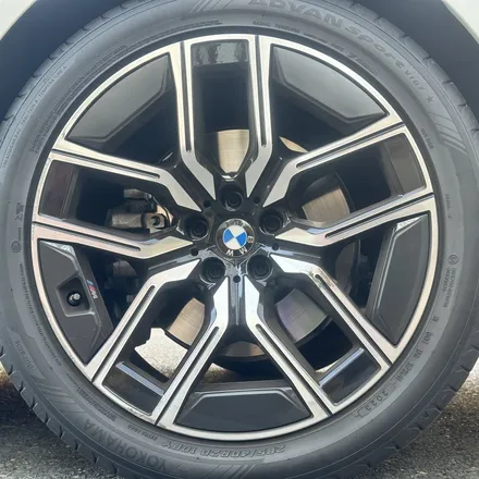 [부산휠복원][부산휠수리][해운대휠도색] BMW i7 모델 다이아몬드컷팅휠 수리작업! / 부산 해운대 송정동