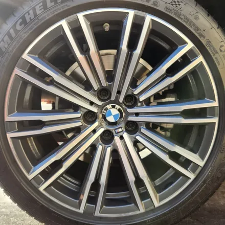 [부산휠수리][해운대휠도색][부산휠복원] BMW 320i 하이그로시블랙 휠도색 작업!! / 부산 해운대 송정동