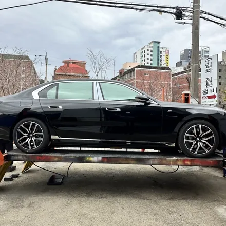 [부산휠수리][부산휠복원][부산휠도색] bmw i7 출고 순정휠 도장작업 (하이그로시블랙) / 부산 해운대 송정동