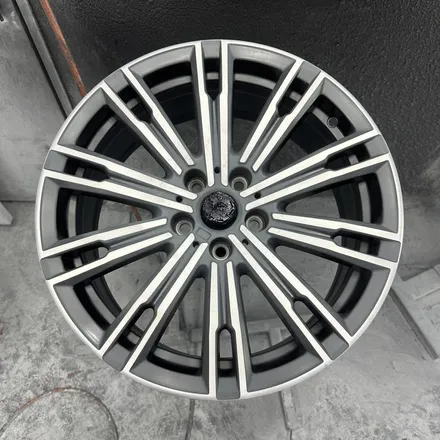 [부산휠수리][해운대휠도색][부산휠복원] BMW 320i 하이그로시블랙 휠도색 작업!! / 부산 해운대 송정동