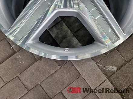 벤츠 S550 순정 19인치 다이아커팅 분체도장 휠복원 작업후기!! / 하남시 감북동