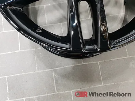 BMW 118d 순정 18인치 블랙유광 분체도장 휠복원 작업후기!! / 하남시 감북동