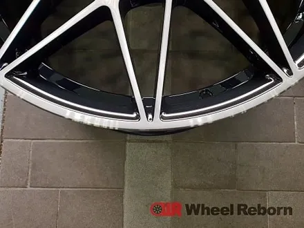 BMW M4 순정 20인치 666m 다이아커팅 분체도장 휠복원!! / 하남시 감북동