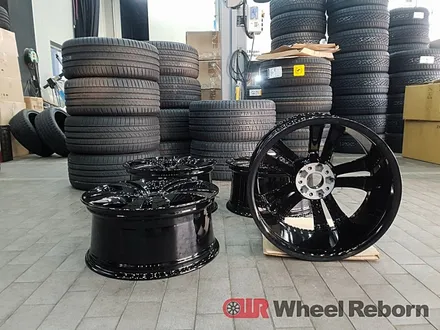벤츠 CLS350 순정 19인치 블랙유광 분체도장 휠도색 작업후기!! / 하남시 감북동