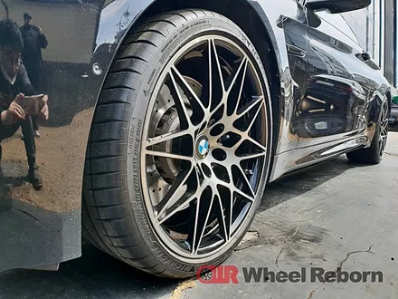 BMW M4 순정 20인치 666m 다이아커팅 분체도장 휠복원!! / 하남시 감북동