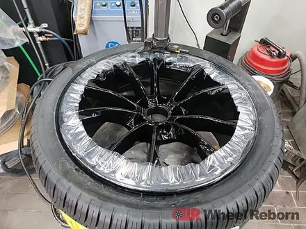 아우디 A5 순정 18인치 블랙유광 분체도장 휠도색 작업후기!! / 하남시 감북동