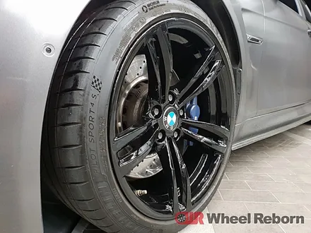BMW M3 순정 19인치 블랙유광 분체도장 휠복원 작업후기!! / 하남시 감북동