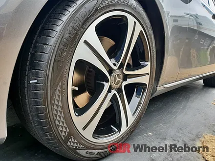 벤츠 E200 순정 18인치 블랙 폴리시 분체도장 휠복원!! / 하남시 감북동