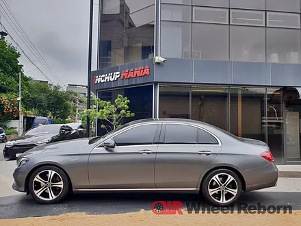 벤츠 E200 순정 18인치 블랙 폴리시 분체도장 휠복원!! / 하남시 감북동