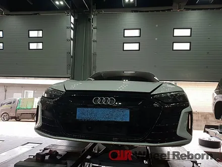 아우디 이트론GT  굴절 휠수리 작업후기!! / 하남시 감북동