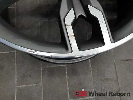 BMW M550i 순정20인치 다이아커팅 분체도장 휠복원 작업후기!! / 하남시 감북동