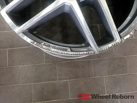 벤츠 GLE 350d 순정21인치 건메탈 분체도장 휠도색 작업후기!! / 하남시 감북동