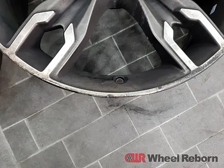 BMW M550D 순정 20인치 블랙유광 분체도장 휠도색 작업후기!! / 하남시 감북동