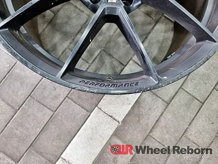 BMW M4 763m st 19인치 하이퍼실버 분체도장 휠도색!! / 하남시 감북동