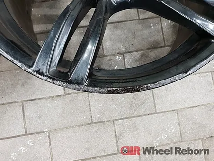 BMW M3 순정 19인치 블랙유광 분체도장 휠복원 작업후기!! / 하남시 감북동