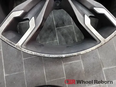 BMW M550D 순정 20인치 블랙유광 분체도장 휠도색 작업후기!! / 하남시 감북동