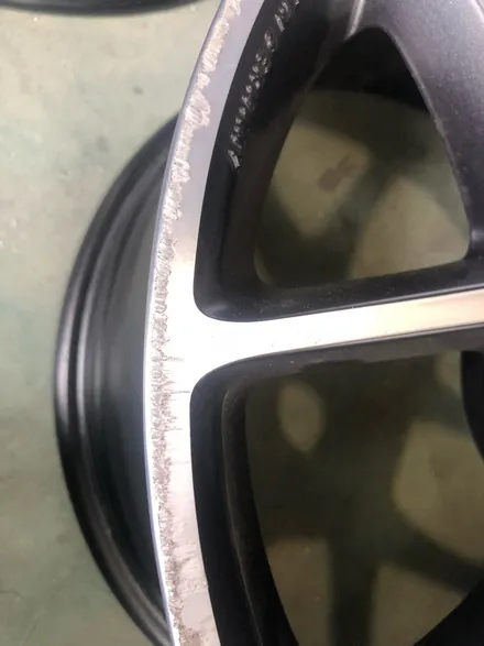 BBS SR 19인치 휠리폼 휠도색 유광블랙 - 휠아트코리아[무광블랙휠도색][블랙휠도색][BBS휠][BBS휠도색] / 포천시 소흘읍