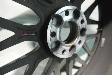 의정부휠용접 휠아트코리아 - 2017 벤츠 CLA클래스 45 AMG 휠보정 뒷틀림 :) / 포천시 소흘읍