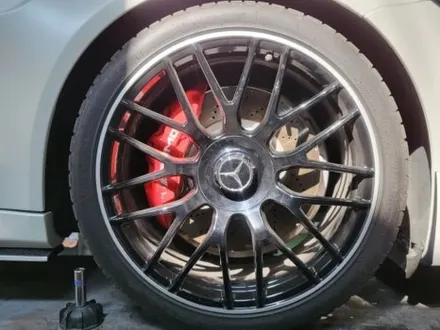 [벤츠 C63 AMG 하이퍼실버 휠 도색으로 휠이 커보이는 효과까지 동탄 휠브라더스] / 동탄, 오산, 수원, 용인, 화성, 평택