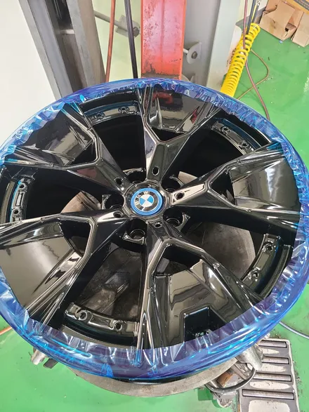 오산,동탄,수원 / 20인치 휠 복원 및 휠 도색(휠수리) / BMW / ix3