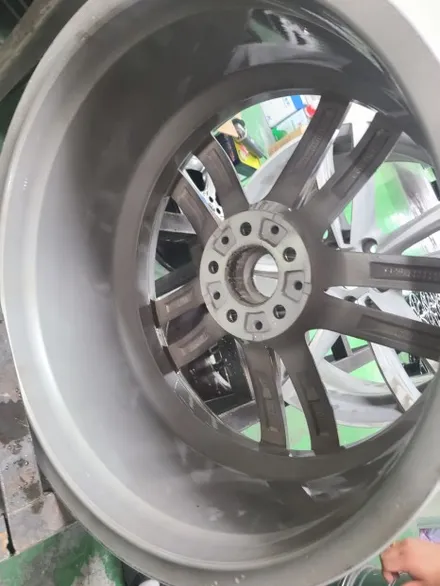 오산,동탄,수원 / 19인치 휠 복원 및 휠 도색(휠수리)&타이어교체 / BMW / 6시리즈 GT (G32)