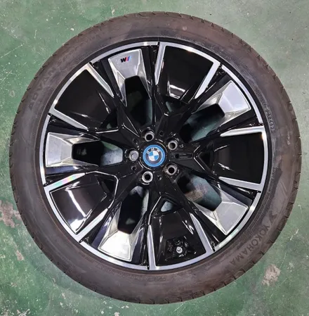[휠클럽 BMW IX3 19인치 전륜 깊은 파임 알곤용접으로 살채워 다이아컷팅 휠복원 / 파주시 신촌동