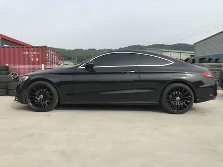 [휠클럽] 일산 파주 휠도색 전문 / C200쿠페 19인치 마차ST휠 블랙유광 휠도색 / 파주시 신촌동