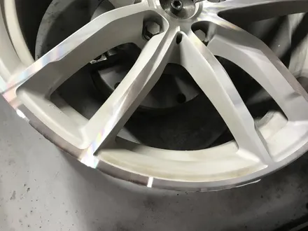 [휠클럽] 파주 휠복원 / BMW G바디 5시리즈 662M 휠 블랙폴리싱 작업 / 파주시 신촌동