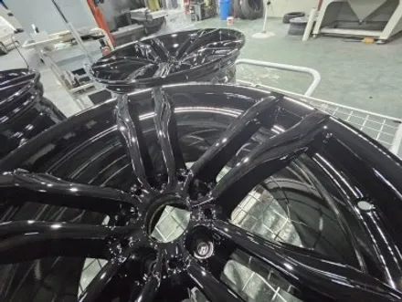 [휠클럽] 파주 휠복원 / BMW X6M F바디 21인치 블랙유광 작업 / 파주시 신촌동