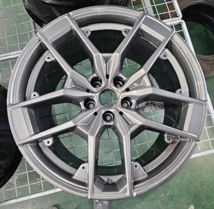 [휠클럽] BMW I5 휠복원 / 파주 휠도색 / 일산 휠도색 / 파주시 신촌동