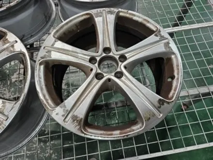 [휠클럽] 거래처건 E300 18인치 실버 휠복원 / 파주시 신촌동