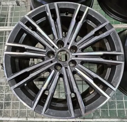 [휠클럽] 의정부 휠복원 휠도색 / BMW G바디 320I 790M 블랙유광 분체도장 / 파주시 신촌동