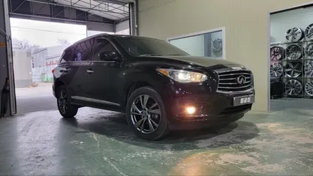 [휠클럽] 인피니티 QX 시리즈 SUV 차량 복원이력있는 휠 재 휠복원 / 파주시 신촌동