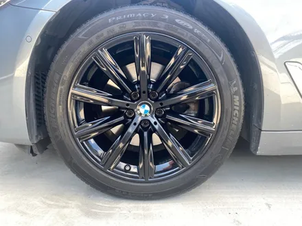 [휠클럽] BMW 5시리즈 G바디 오픈이벤트 분체 유광블랙 작업기~! / 파주시 신촌동