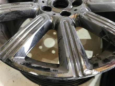 [휠클럽] 미니 18인치 블랙유광 휠복원 / 파주시 신촌동